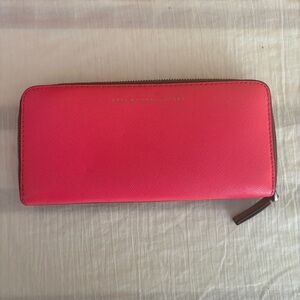 Marc Jacobs Two Tone Large Pink Taupe Zip Wallet